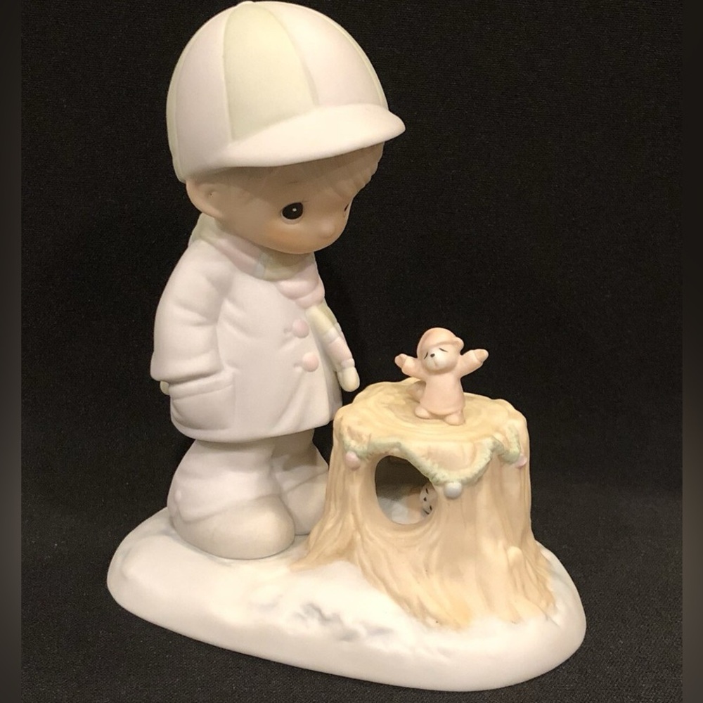 Precious Moments Figurine Wishing You A Cozy Season 1989 #521949